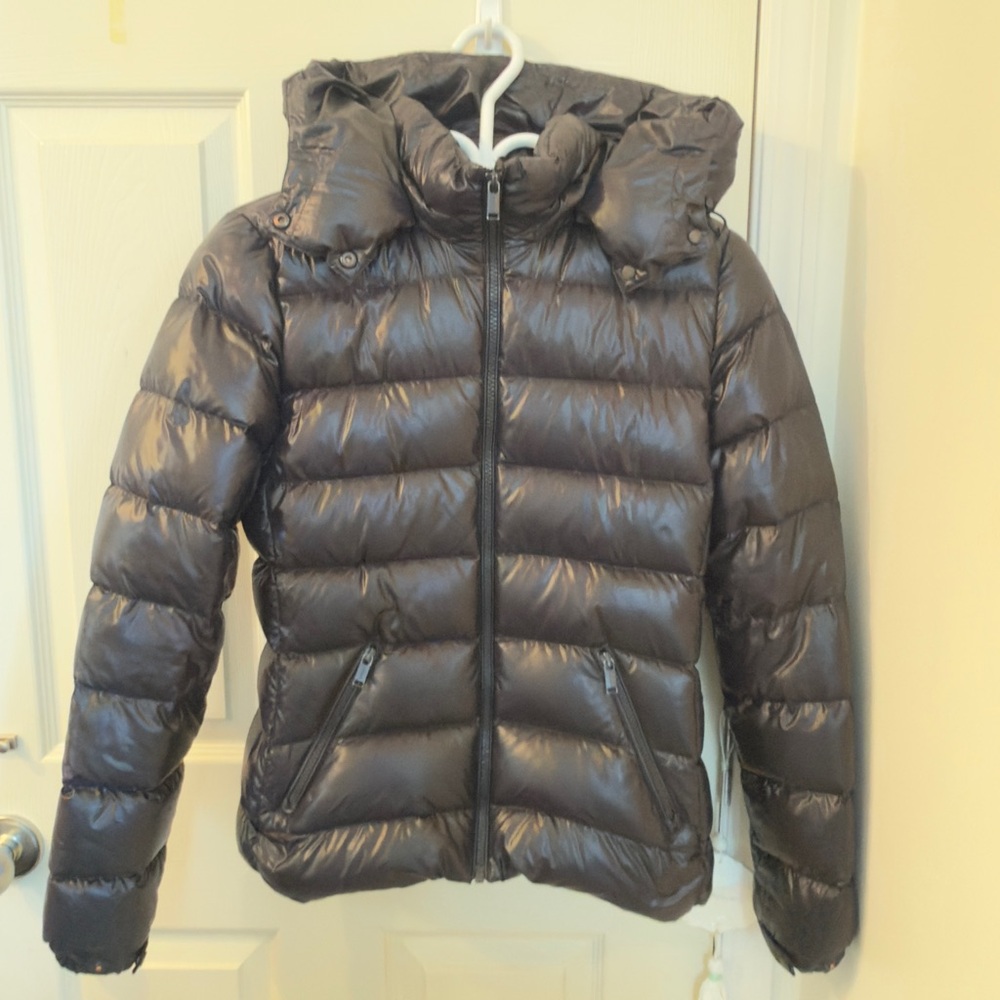 Small Babaton Glossy Black Puffer Jacket